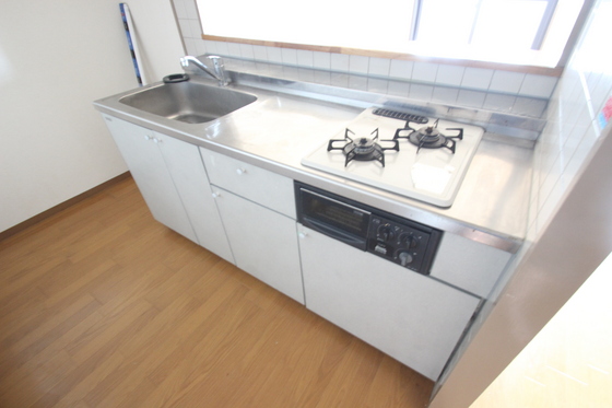 キッチン　別部屋の写真