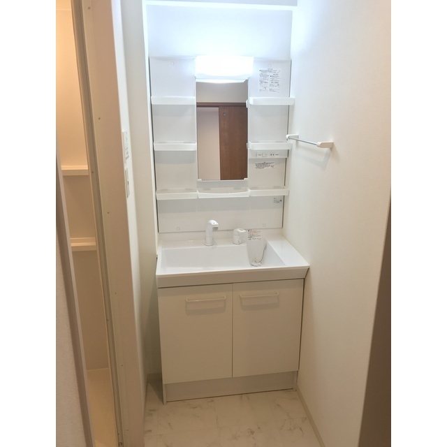 洗面設備　独立洗面台