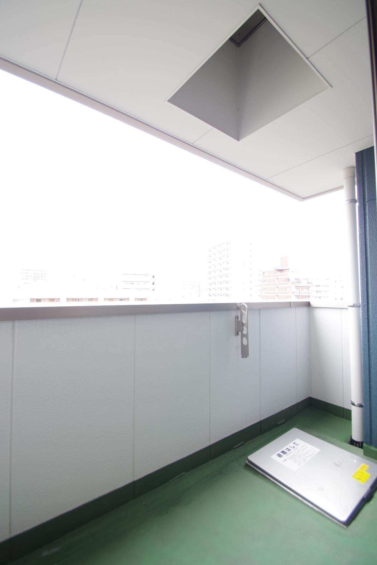 バルコニー　同タイプ別室の写真です。