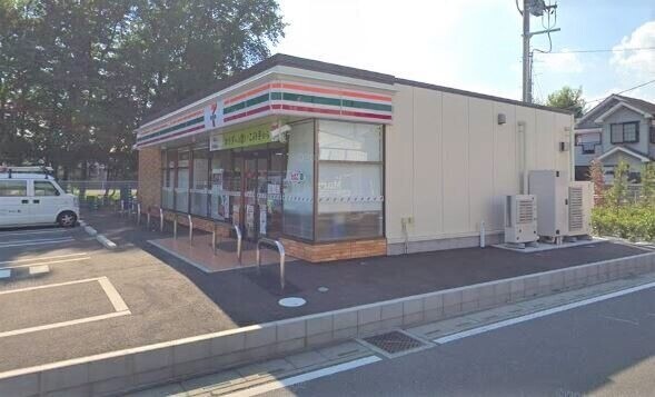 コンビニ　セブンイレブン所沢若狭4丁目店（コンビニ）まで390m