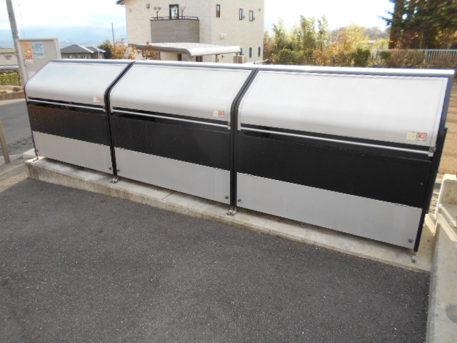 その他共有部分　ごみの敷地内収集場所（業者回収）