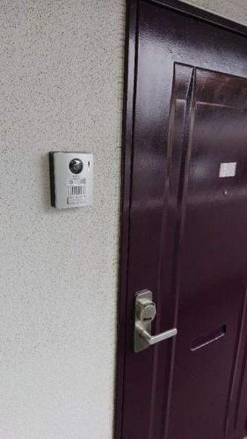 玄関　【ＴＶモニタ付きインターフォン】ＴＶモニターフォン付