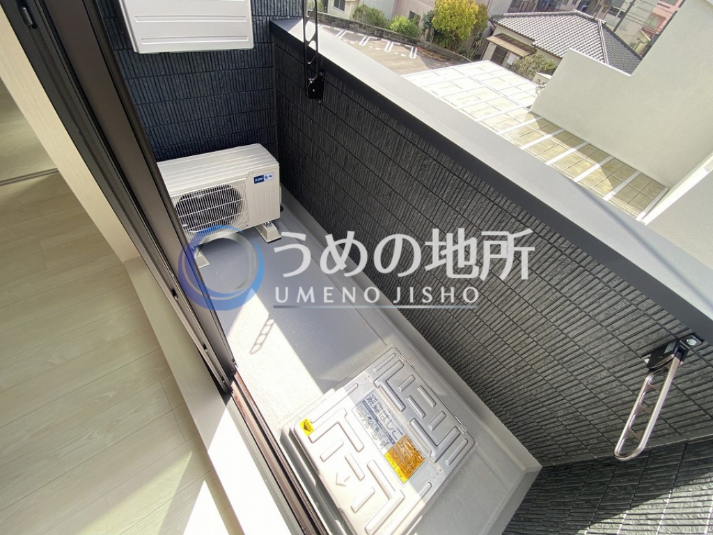 バルコニー　バルコニー