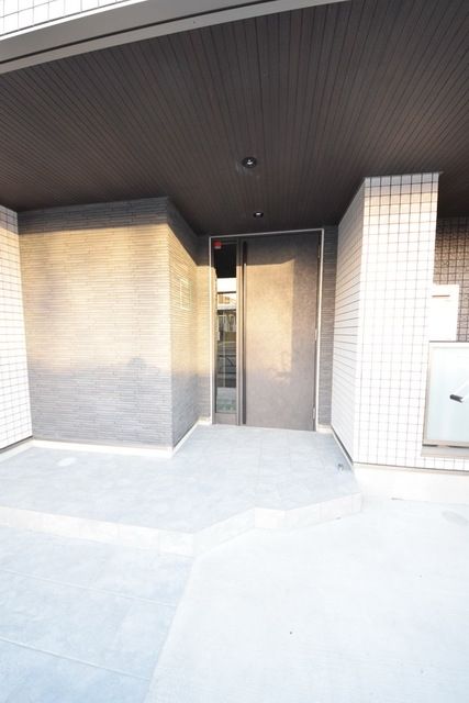 エントランス　☆お問い合わせはお早めに☆