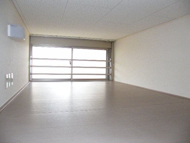 その他部屋・スペース　写真は別号室のものです。