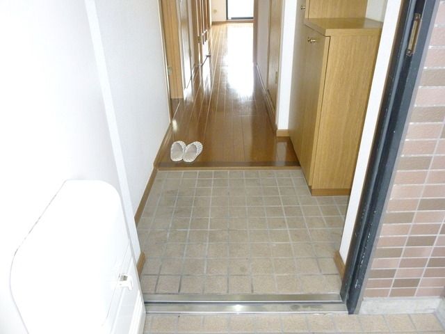 玄関　★お部屋探しはタウンハウジング稲田堤店まで★