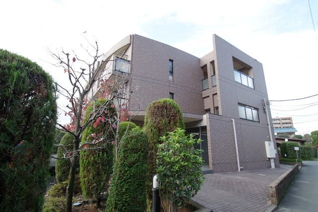 建物外観　★お部屋探しはタウンハウジング稲田堤店まで★