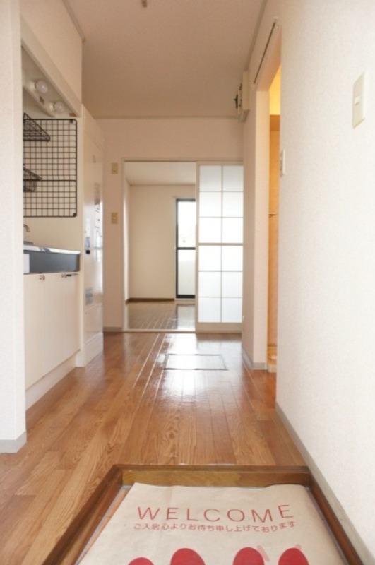 玄関　図面と現状に相違がある場合には現状を優先