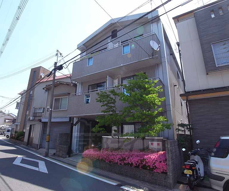 建物外観　お問い合わせは京都ライフまで
