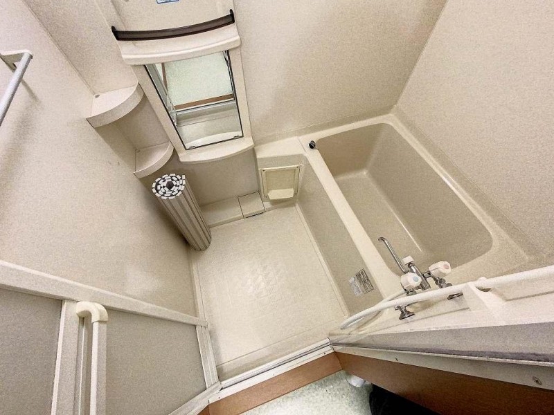 バス・シャワールーム　浴室