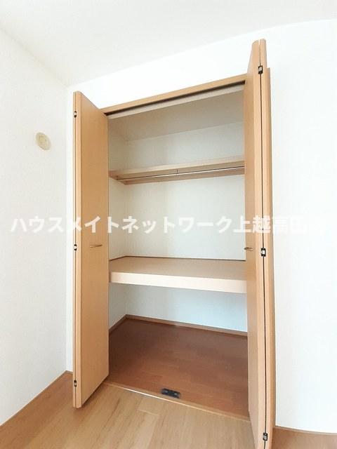 収納　クローゼット