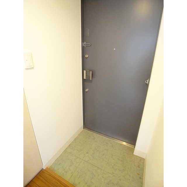 玄関　※別号室参考写真