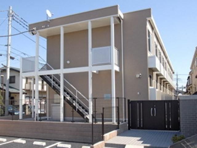 建物外観　オートロック　防犯カメラ設置