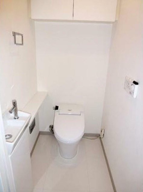 トイレ　別部屋参考写真