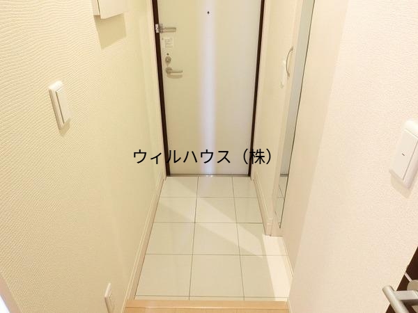玄関　シューズボックスあり！
