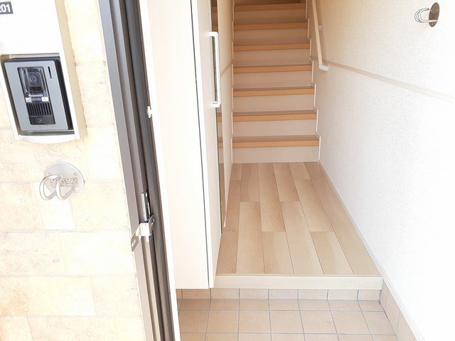 玄関　明るい玄関です