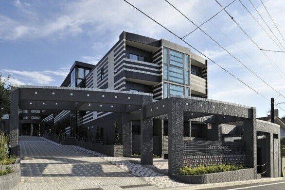 建物外観　オートロック付きです