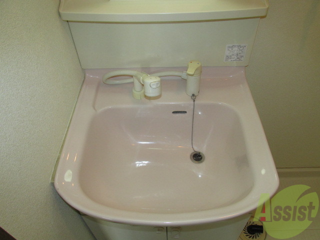 洗面設備　シャンドレ洗面台。オシャレさんには必需品