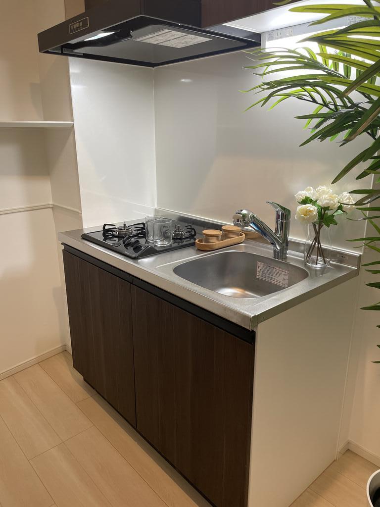 キッチン　※同建物内の別部屋参考写真です