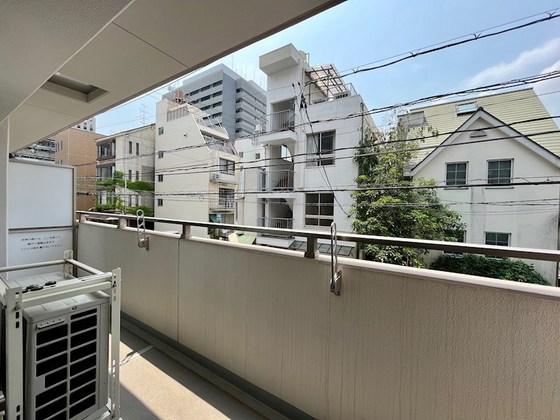 バルコニー　※他号室の写真です