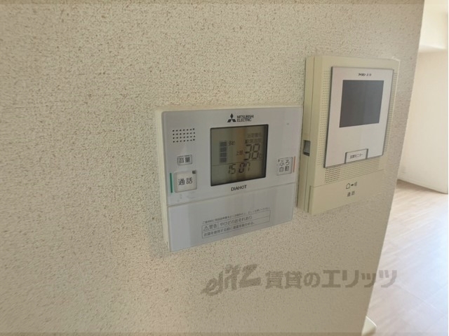 その他設備　給湯器リモコン
