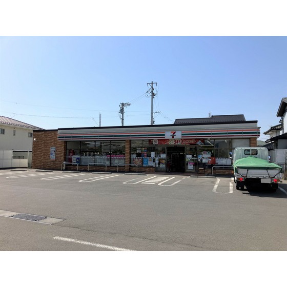 コンビニ　セブンイレブン篠ノ井南店（コンビニ）まで878m