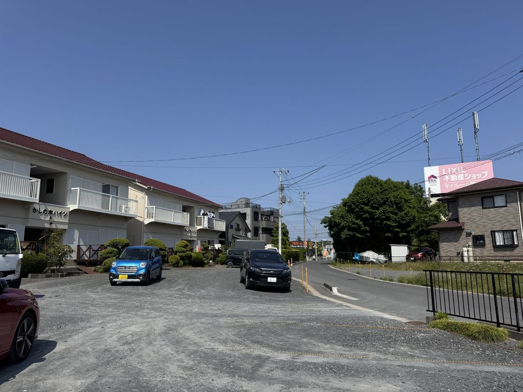 駐車場　駐車場