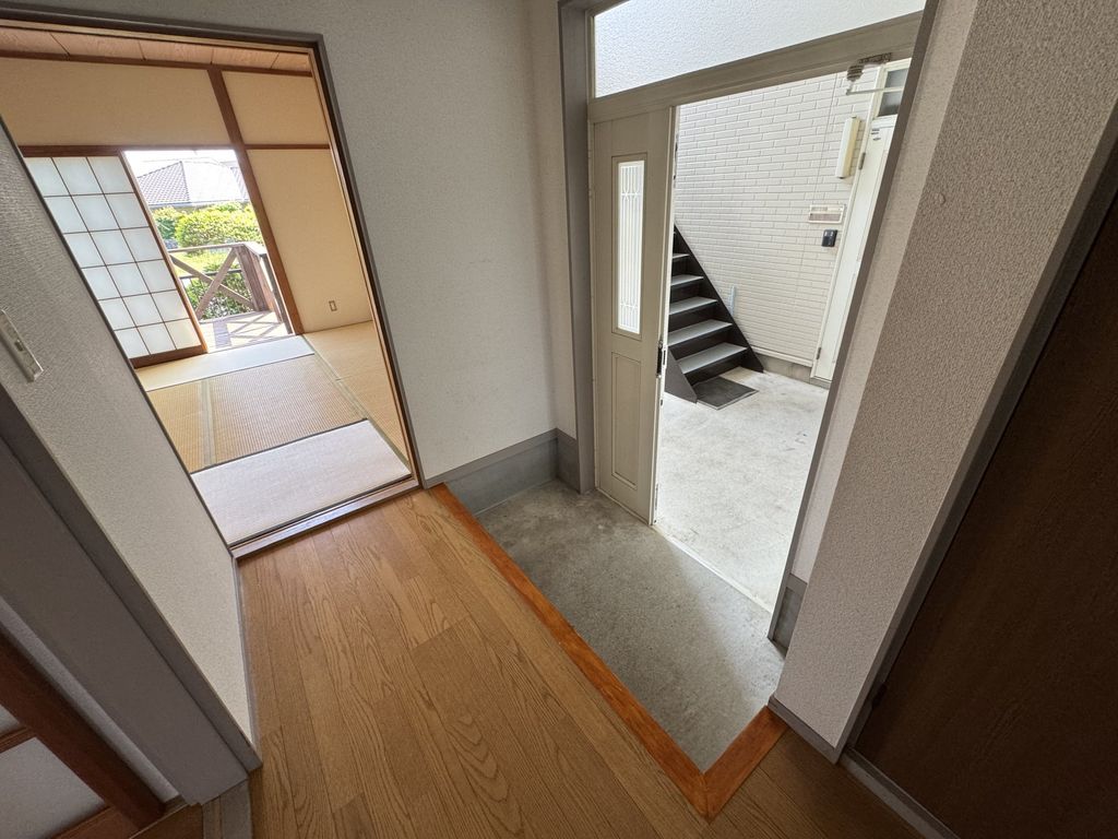 玄関　玄関