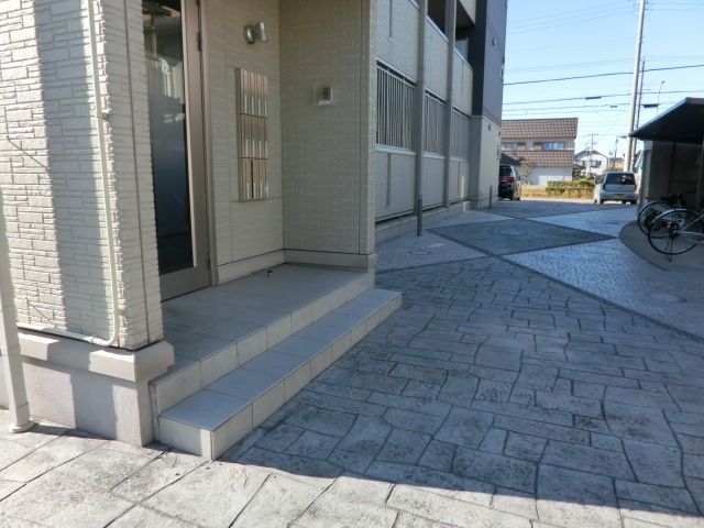 エントランス　広いエントランス