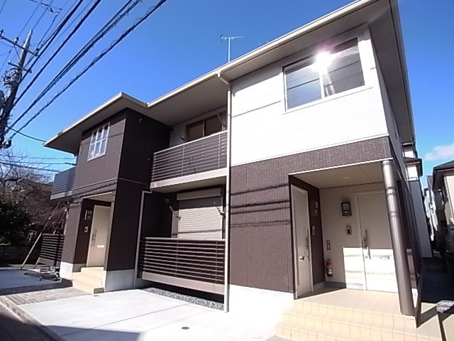 建物外観　積水ハウスのシャーメゾン