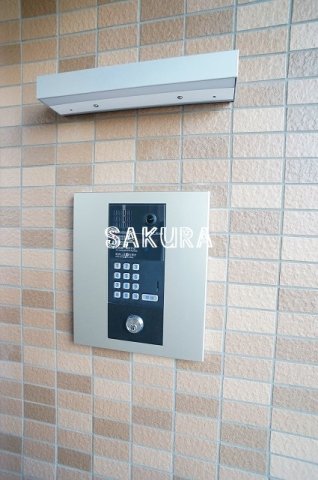 セキュリティ　女性の方でも安心のモニター付きオートロック♪