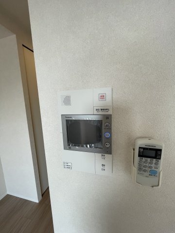 セキュリティ　モニター付きインターホンです