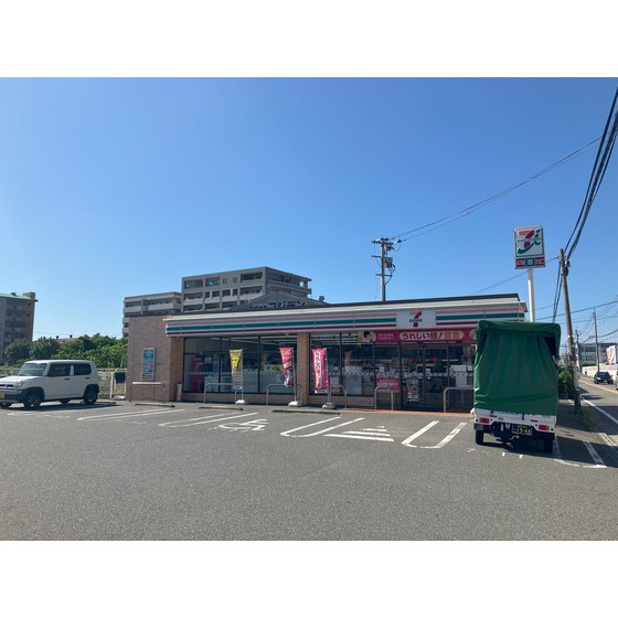 コンビニ　セブンイレブン福岡二又瀬店（コンビニ）まで442m
