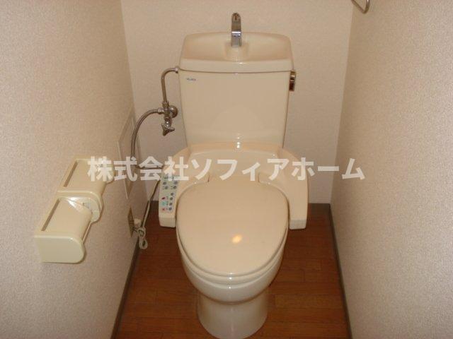 トイレ　シャワー付トイレ
