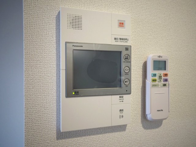 セキュリティ　モニター付きインターホンです