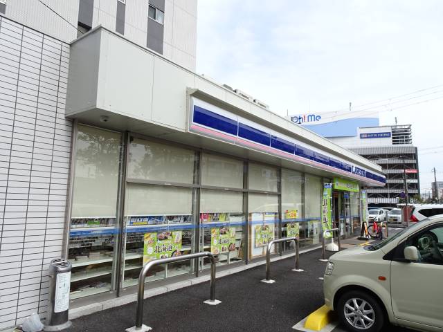 コンビニ　ローソン大津打出浜店（コンビニ）まで15m