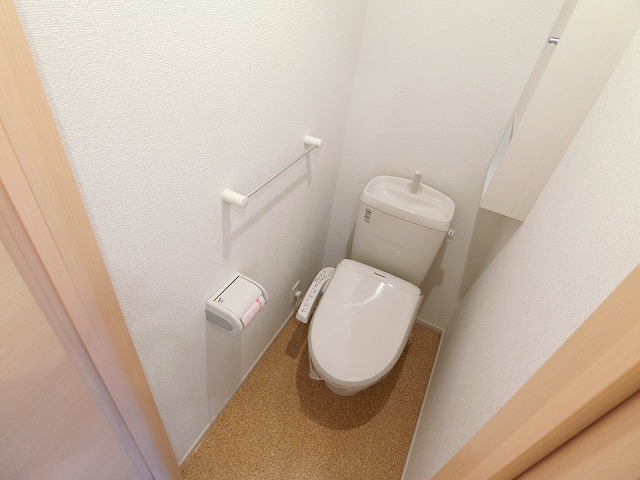 トイレ　ウォシュレット