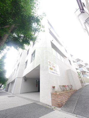 建物外観　コンフォリア原宿