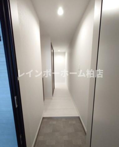 玄関　収納もある玄関です