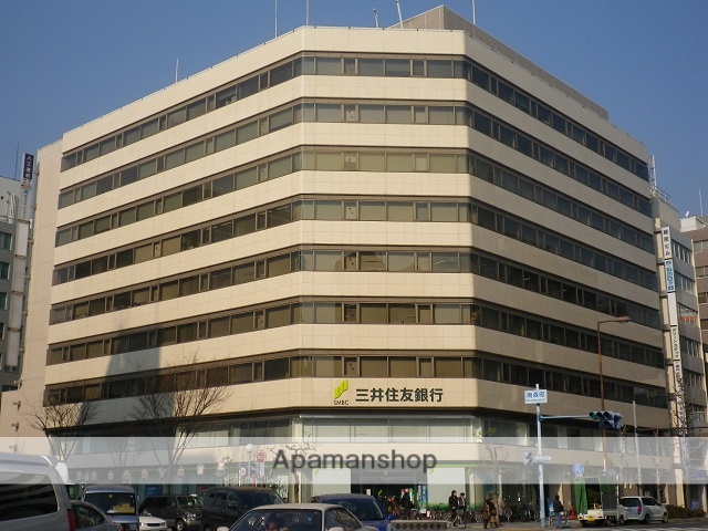 銀行　（株）三井住友銀行／南森町支店（銀行）まで216m