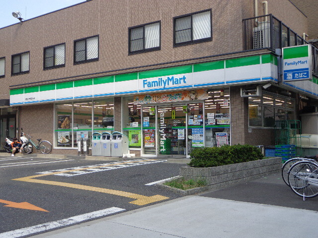 コンビニ　ファミリーマート 大阪回生病院前店（コンビニ）まで110m