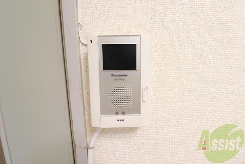 セキュリティ　もしもし、来客の確認は必ずしてからドアを開けてくださいね