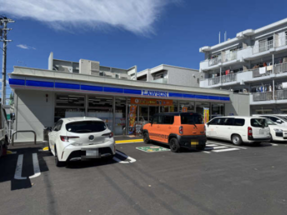 コンビニ　ローソン 昭和川原通店（コンビニ）まで620m