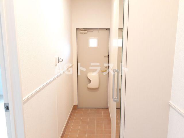 レジェンドXXの玄関写真
