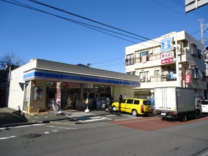 コンビニ　ローソン朝霞本町店（コンビニ）まで42m