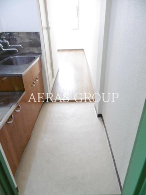 玄関　別部屋参考。