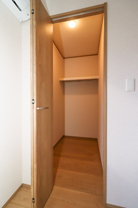 収納　図面と現状に相違がある場合には現状を優先