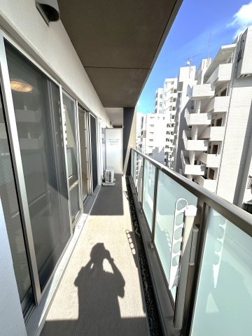 バルコニー　※別フロアの写真となります。現状優先。
