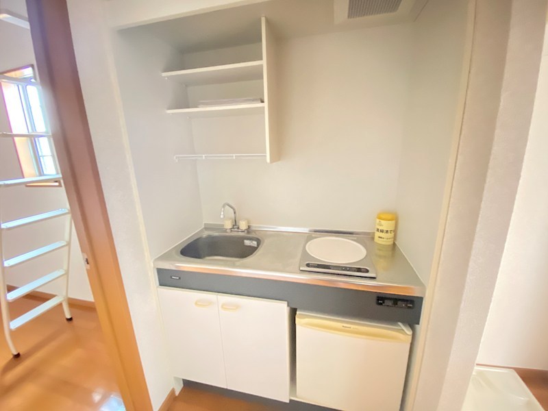 キッチン　※別部屋写真参照