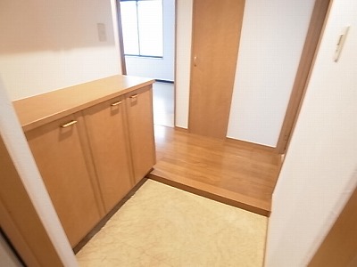 玄関　別部屋参考写真